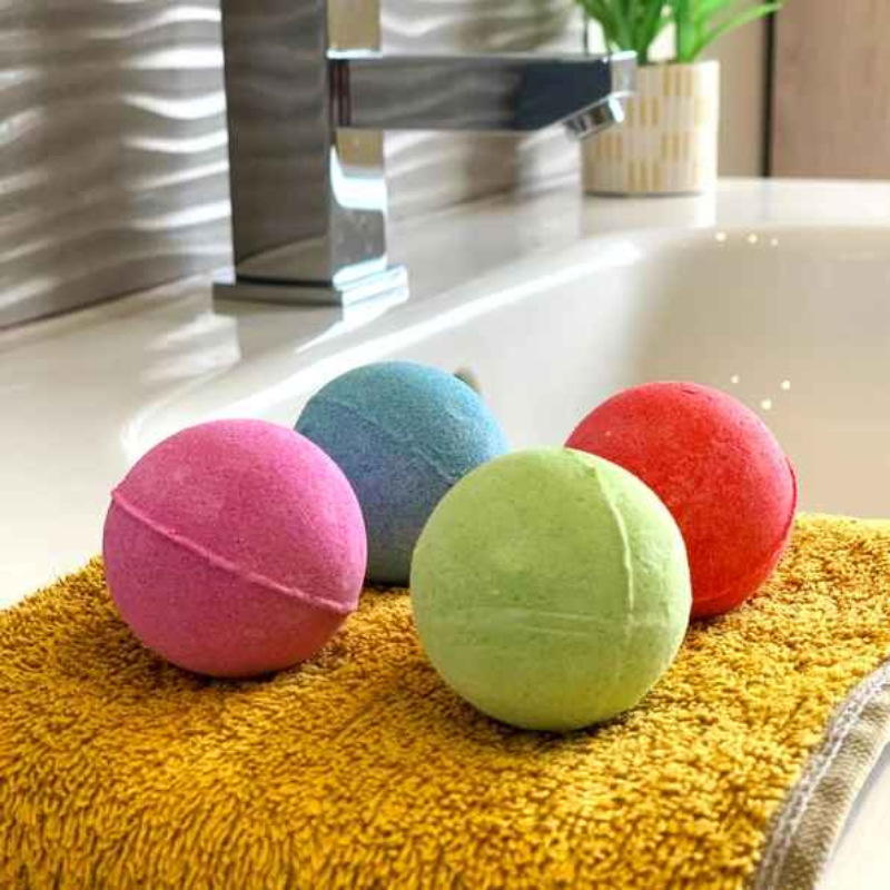 Bomba de banho sensorial baff bombz com cheiro da Zimpli Kids