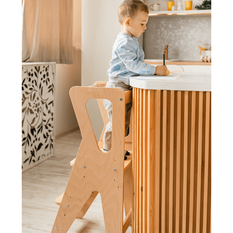 Torre de Aprendizagem Ajustável em Madeira – Luna Toys - O Gato das Fraldas