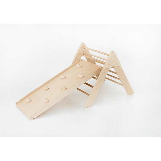 Triângulo Pikler com Rampa Deslizante – Luna Toys - O Gato das Fraldas